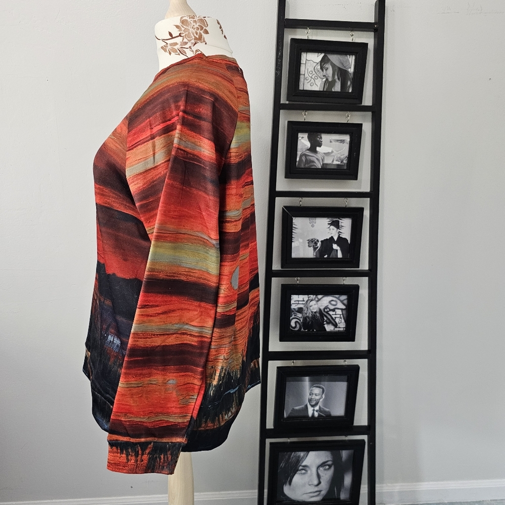 Colorful Sweatshirt - Picture 3 of 5